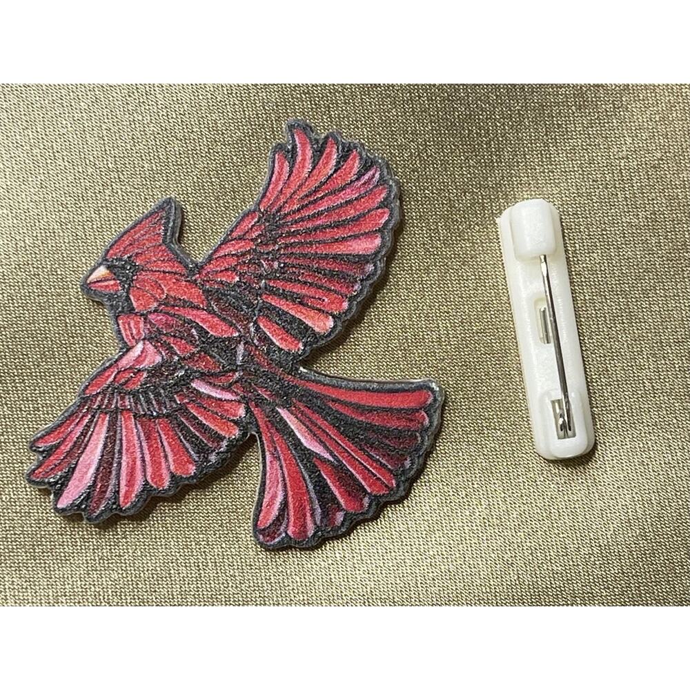 NWOT Red Cardinal Bird Brooch 2D Lapel Pin Acrylic Flying Winter Christmas Gift
